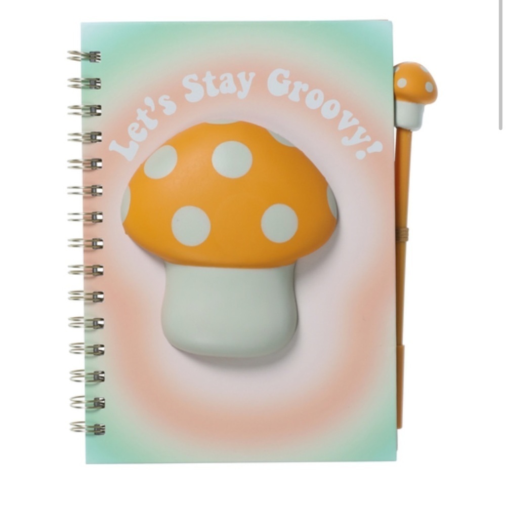 3D Mushroom Journal & Pen Set, 6in x 8.3in, NWT